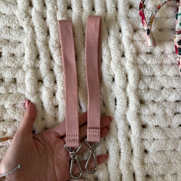 Vera Bradley Ultimate Diaper Bag - Picture 12 of 15